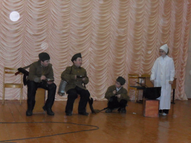 Школьники Поречья показали инсценировки на произведения о войне в рамках акции  «Салют, Победа!»